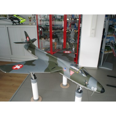 HAWKER HUNTER MkVI SWISS 1:6 MIT JETCAT TURBINE